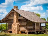 Nickolas Crane built "Crane Family Cabin" in Angelina County in 1867.